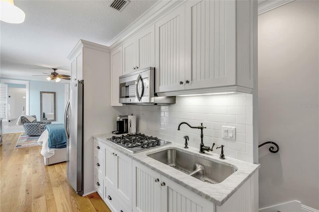 1212 S RIVERSIDE DRIVE, New Smyrna Beach, FL 32168