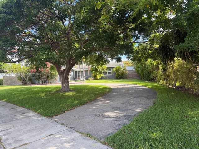 12551 SW 35th Street, Miami, FL 33175