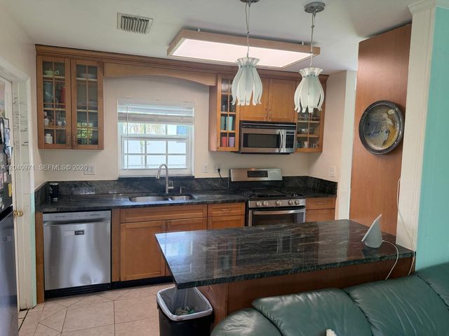 12551 SW 35th Street, Miami, FL 33175