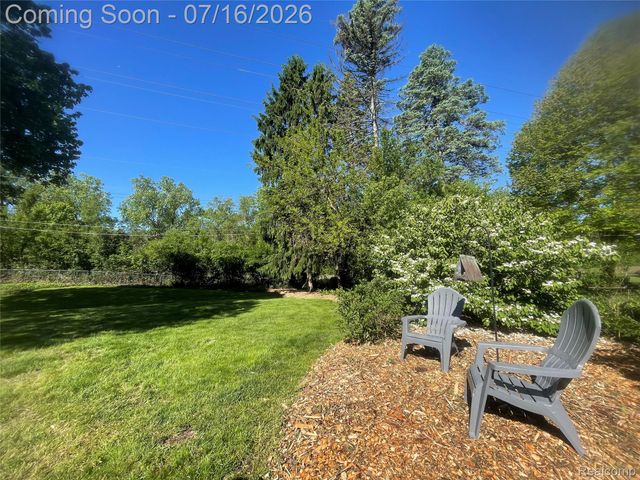 2632 Kopson Court, Bloomfield Hills, MI 48304