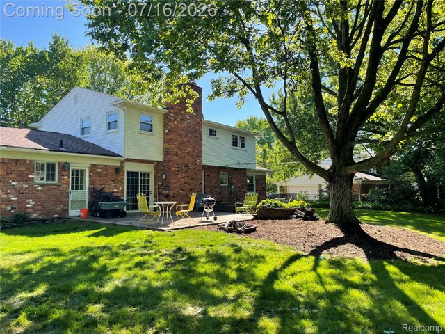2632 Kopson Court, Bloomfield Hills, MI 48304