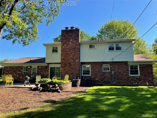 2632 Kopson Court, Bloomfield Hills, MI 48304