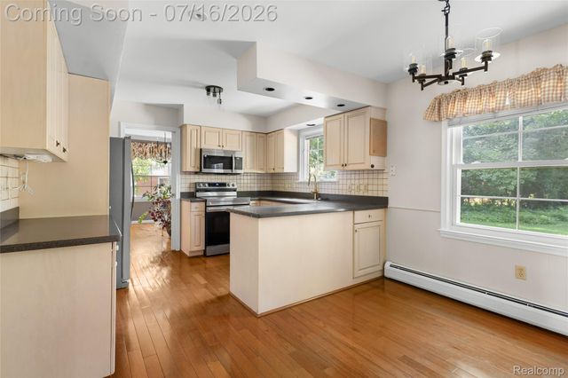 2632 Kopson Court, Bloomfield Hills, MI 48304