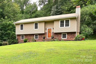76 Melton Road, Candler, NC 28715