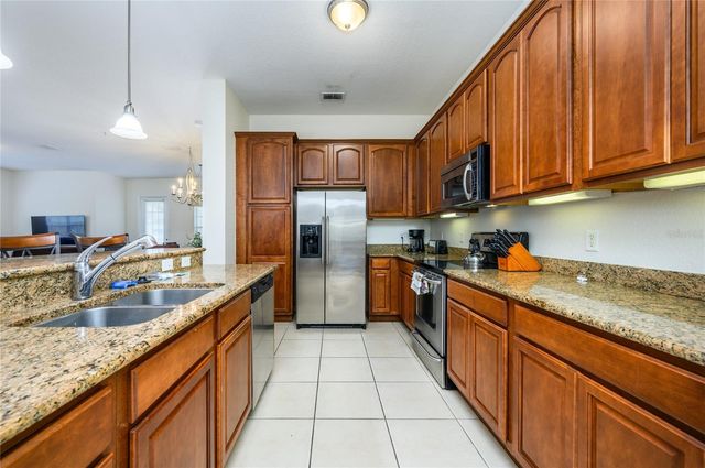 4804 CAYVIEW AVENUE 407, Orlando, FL 32819