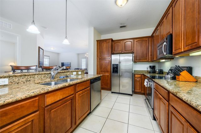 4804 CAYVIEW AVENUE 407, Orlando, FL 32819