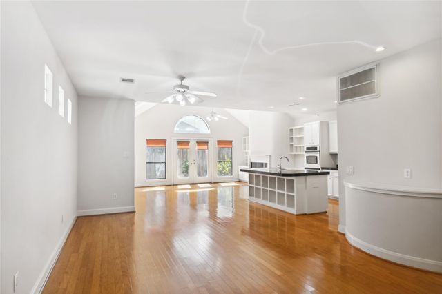 9805 Marlink Lane, Houston, TX 77025