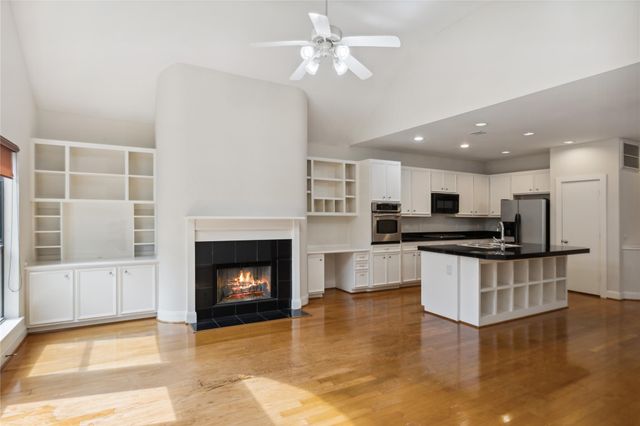 9805 Marlink Lane, Houston, TX 77025