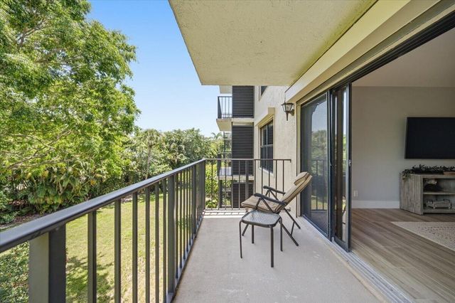 300 N Highway A1a 304d, Jupiter, FL 33477