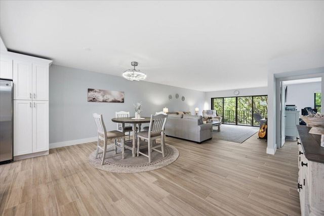 300 N Highway A1a 304d, Jupiter, FL 33477