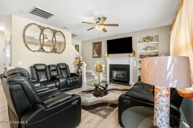 102 Emmitt And Angies Drive, La Grange, NC 28551