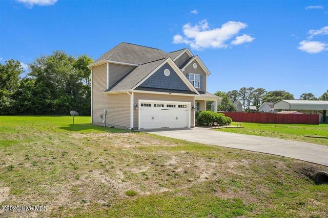 102 Emmitt And Angies Drive, La Grange, NC 28551