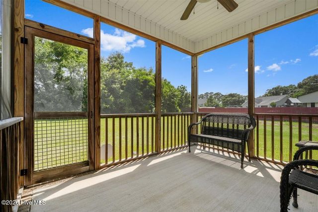 102 Emmitt And Angies Drive, La Grange, NC 28551