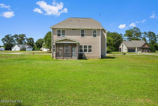 102 Emmitt And Angies Drive, La Grange, NC 28551