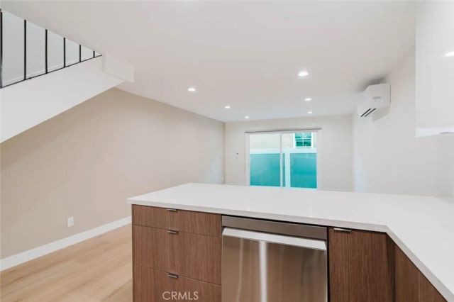 3406 Garden Avenue 2, Los Angeles, CA 90039