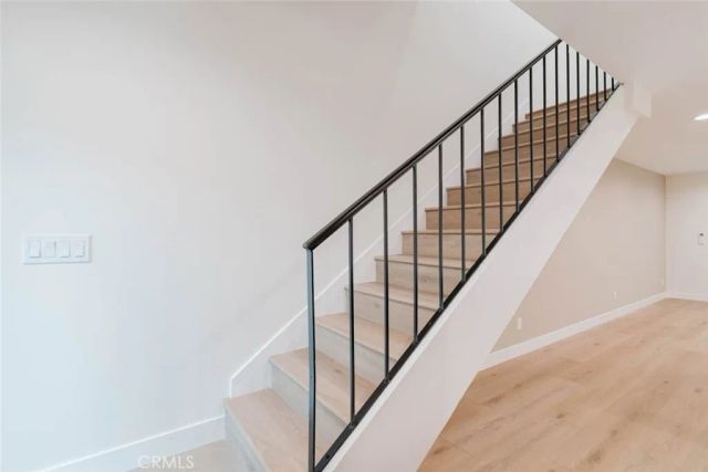 3406 Garden Avenue 2, Los Angeles, CA 90039
