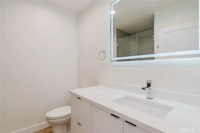 3406 Garden Avenue 2, Los Angeles, CA 90039
