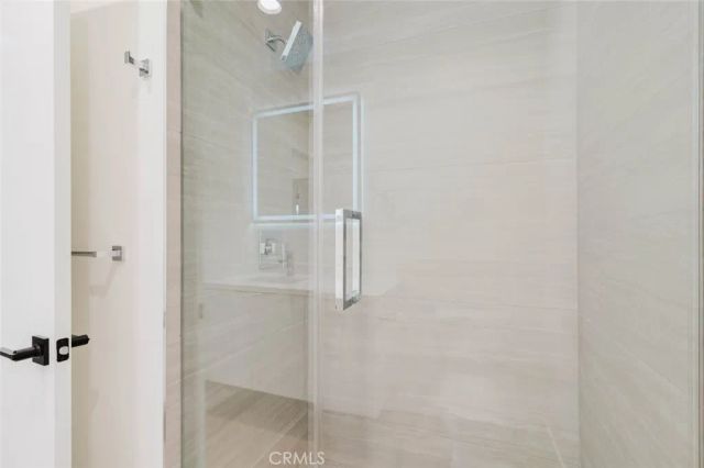 3406 Garden Avenue 2, Los Angeles, CA 90039