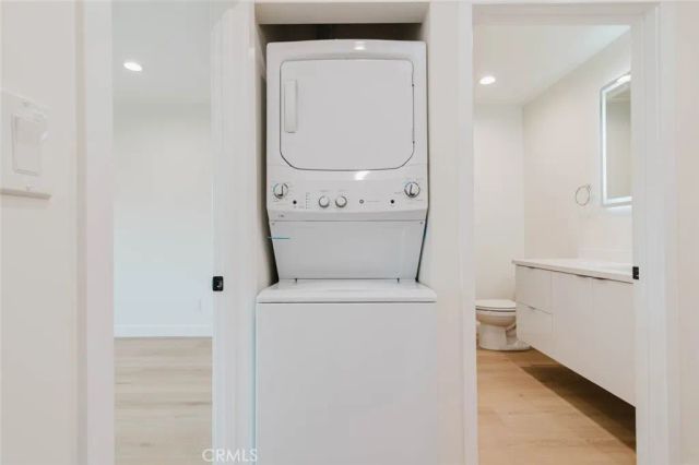 3406 Garden Avenue 2, Los Angeles, CA 90039