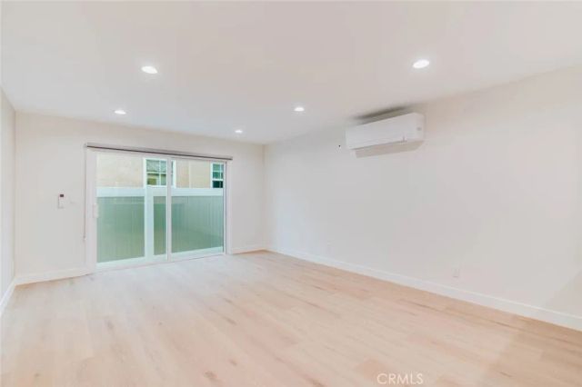 3406 Garden Avenue 2, Los Angeles, CA 90039