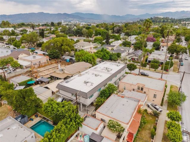 3406 Garden Avenue 2, Los Angeles, CA 90039