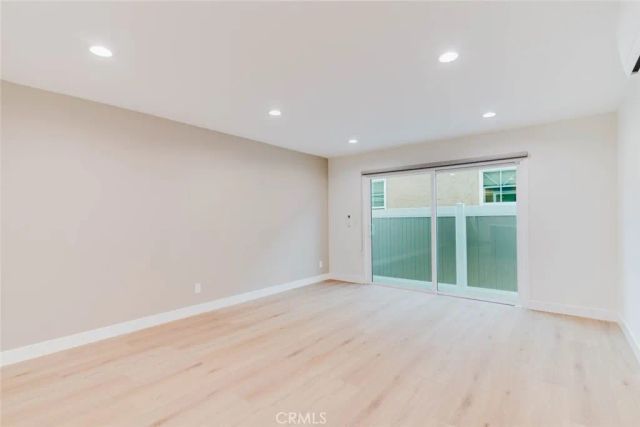 3406 Garden Avenue 2, Los Angeles, CA 90039