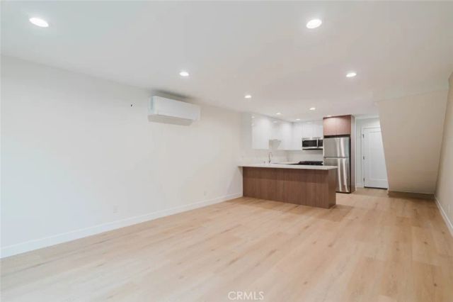3406 Garden Avenue 2, Los Angeles, CA 90039