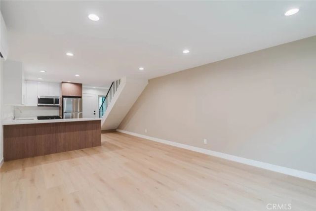 3406 Garden Avenue 2, Los Angeles, CA 90039