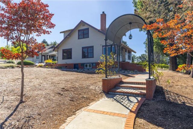 3155 El Camino Real, Atascadero, CA 93422