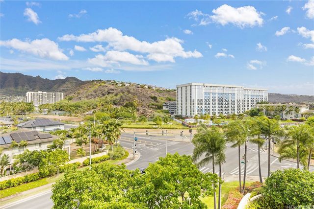 1 Keahole Place 2511, Honolulu, HI 96825