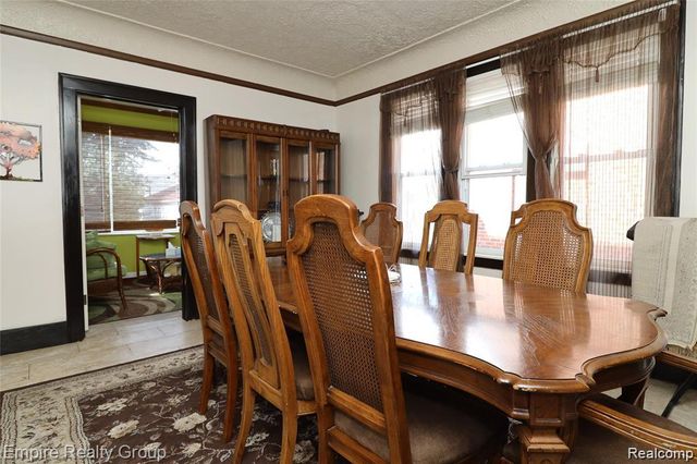 6019 Maple, Dearborn, MI 48126