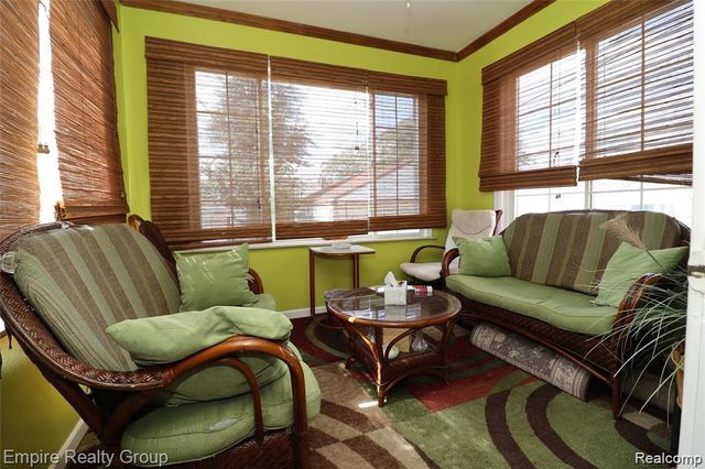 6019 Maple, Dearborn, MI 48126