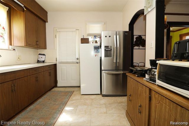 6019 Maple, Dearborn, MI 48126