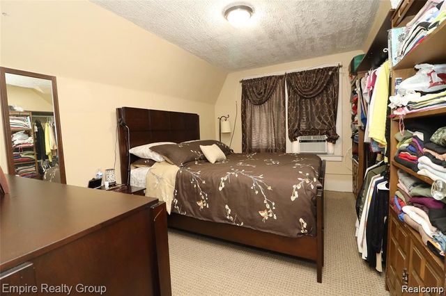 6019 Maple, Dearborn, MI 48126