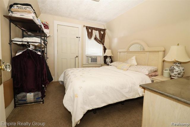 6019 Maple, Dearborn, MI 48126