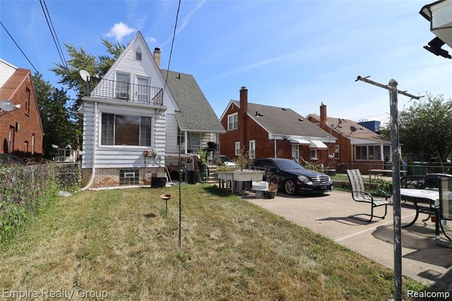 6019 Maple, Dearborn, MI 48126