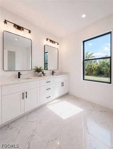 605 E 14th ST, Lehigh Acres, FL 33972