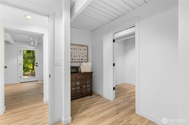 14517 SE 41st Lane, Bellevue, WA 98006