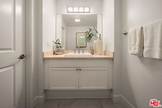 5625 Crescent Parkway 340, Playa Vista, CA 90094