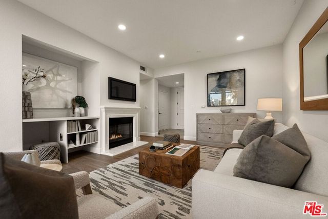 5625 Crescent Parkway 340, Playa Vista, CA 90094