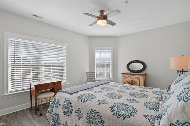 2421 Ocean Shore Cres Apt 401, Virginia Beach, VA 23451