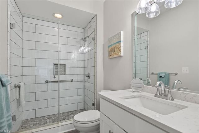 2421 Ocean Shore Cres Apt 401, Virginia Beach, VA 23451