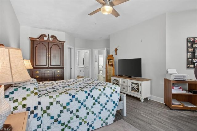 2421 Ocean Shore Cres Apt 401, Virginia Beach, VA 23451