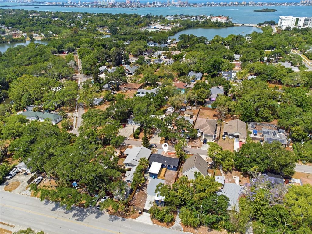 Image 26 of property listing at 1865 SPRINGTIME AVENUE, Clearwater, FL 33755