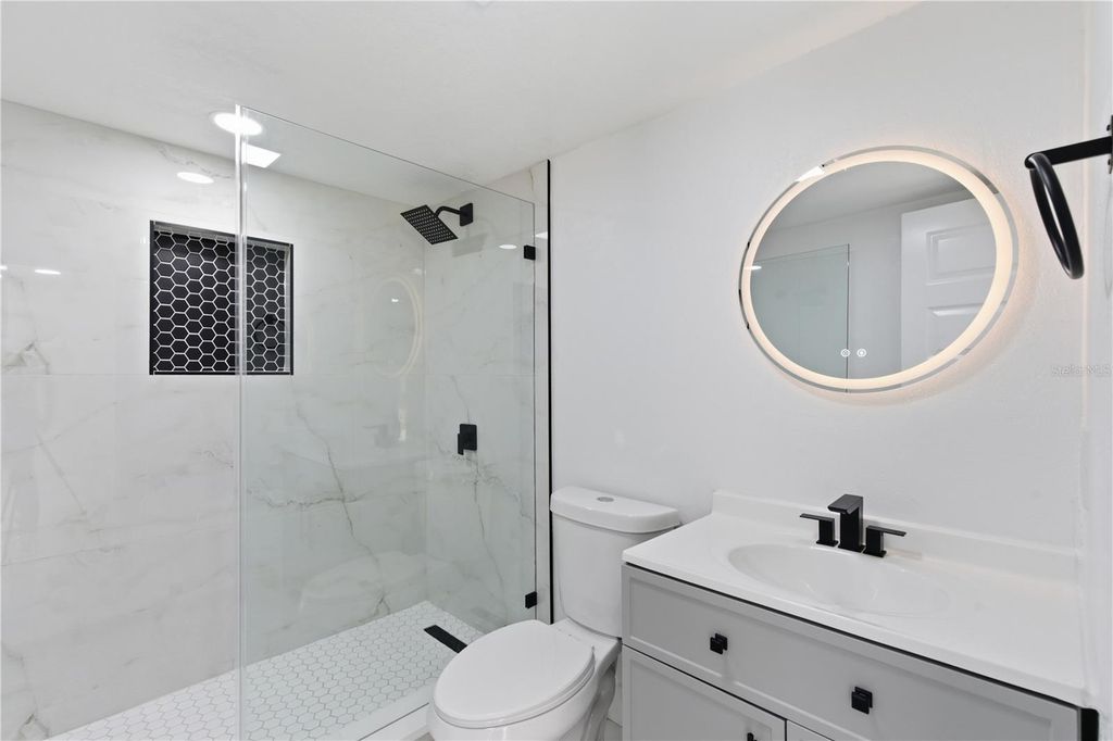 Image 10 of property listing at 1865 SPRINGTIME AVENUE, Clearwater, FL 33755