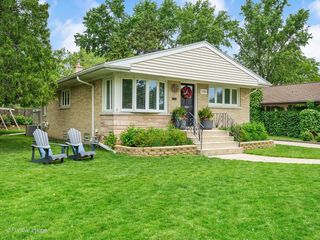 246 E Monroe Street, Villa Park, IL 60181