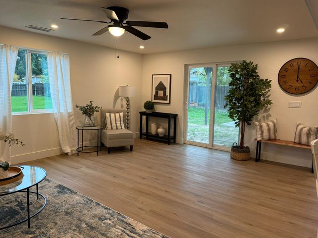 515 Grant, Turlock, CA 95380