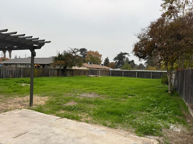 515 Grant, Turlock, CA 95380