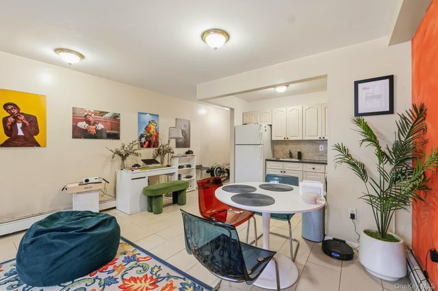 717 E 215th Street, Bronx, NY 10467