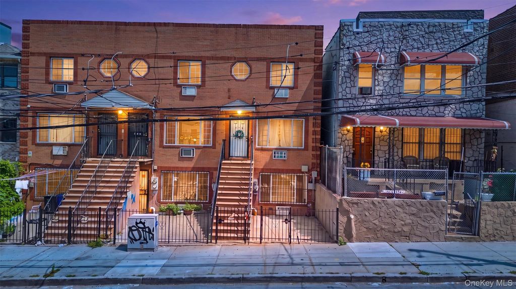 717 E 215th Street, Bronx, NY 10467